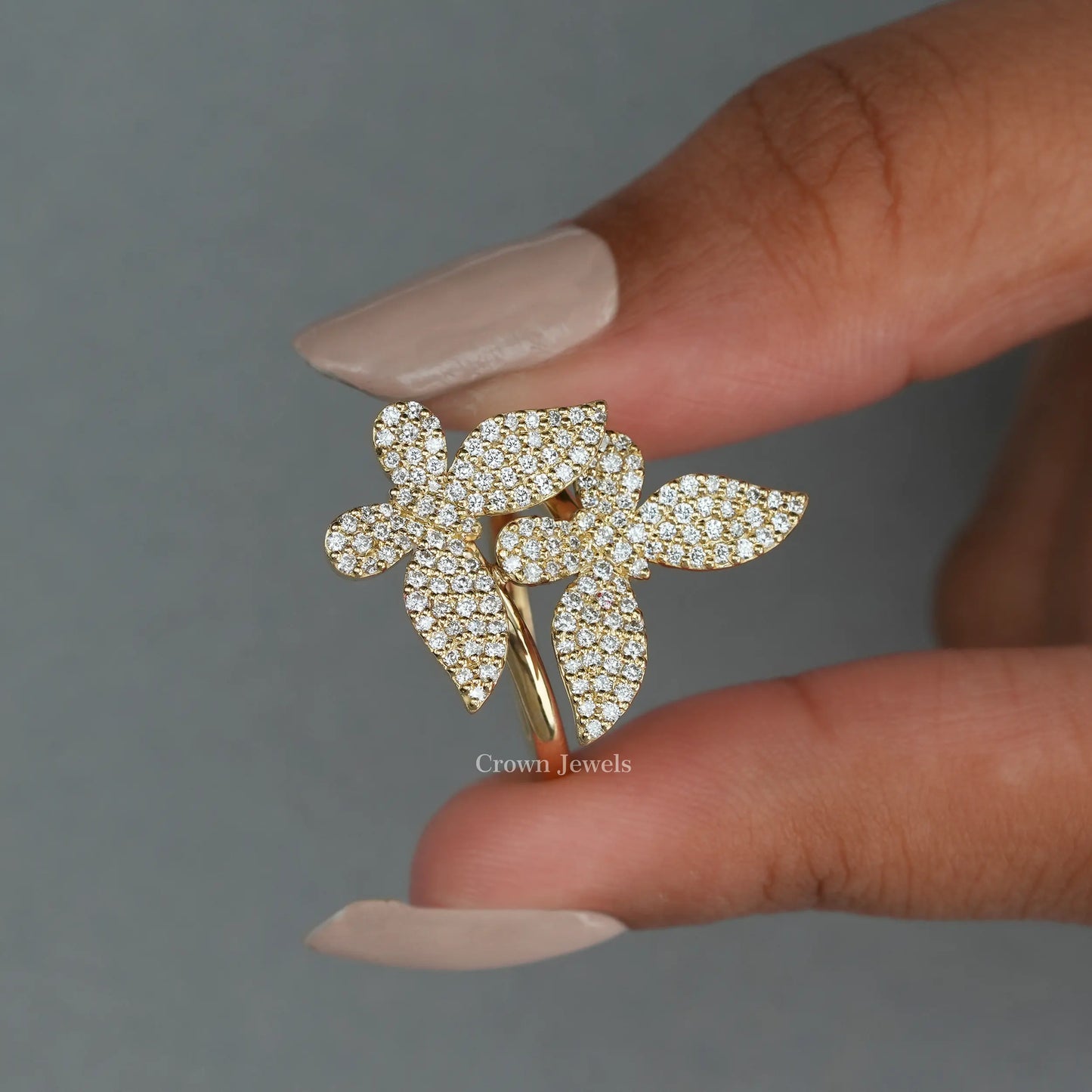 Butterfly Shape Round Cluster Diamond Ring