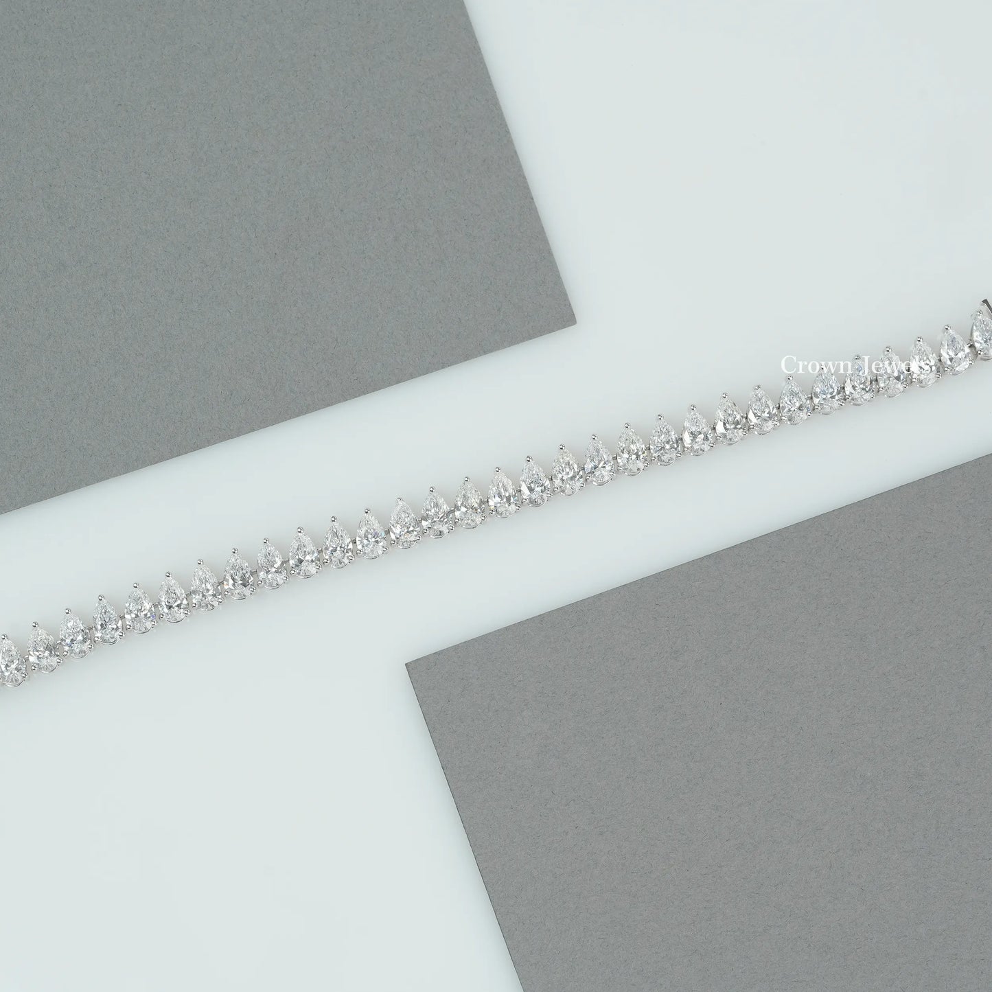 Pear Diamond Tennish Bracelet
