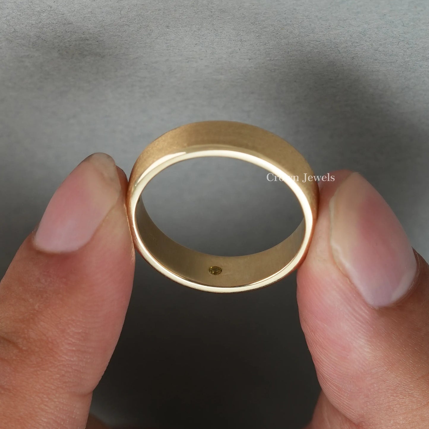 ラウンド埋め込み型デザインリング