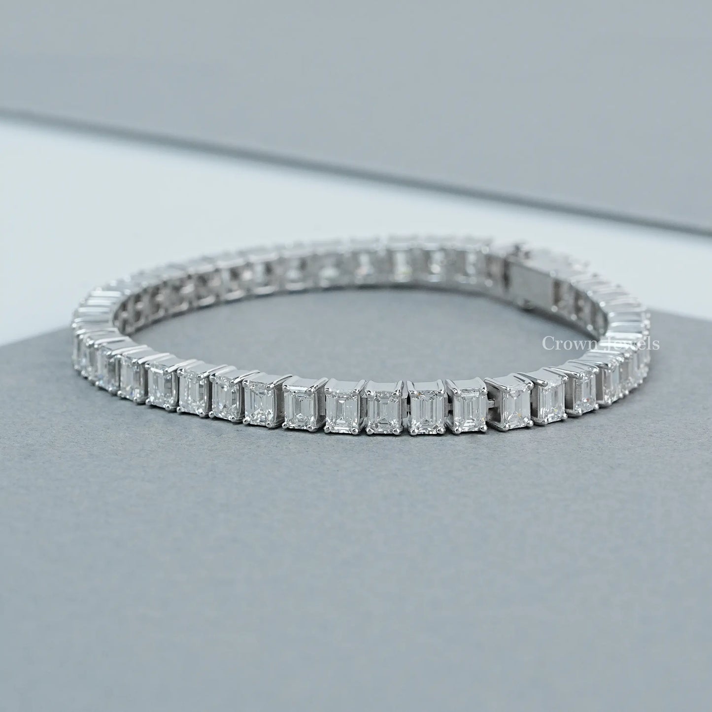 Emerald Diamond Tennis Bracelet