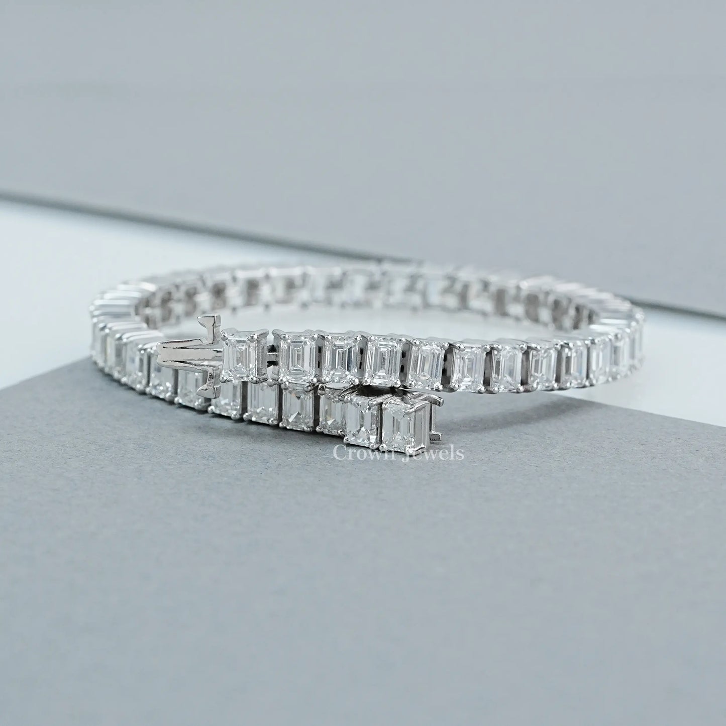 Emerald Diamond Tennis Bracelet
