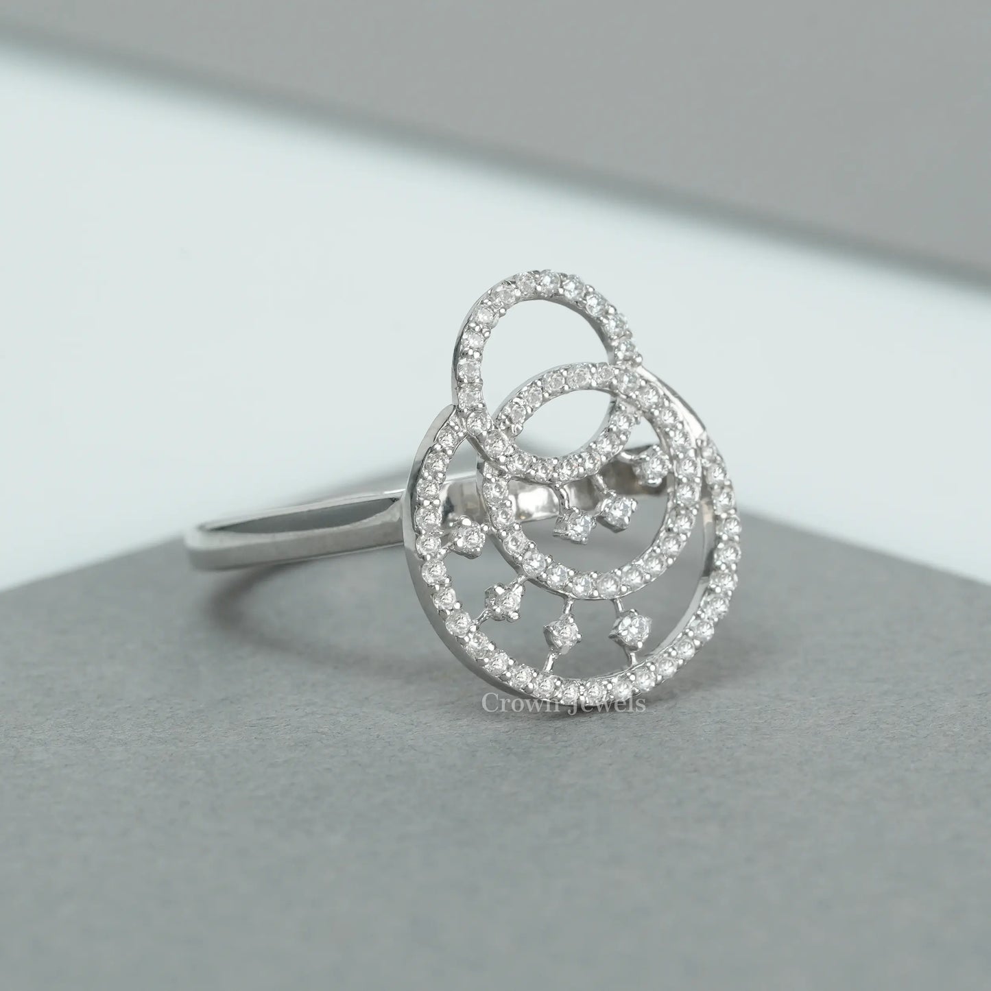Round Cut Lab Grown Diamond Double Circle Ring