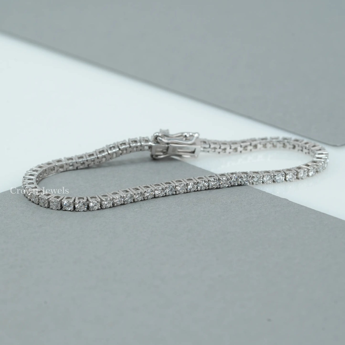 Round Diamond Tennis Bracelet