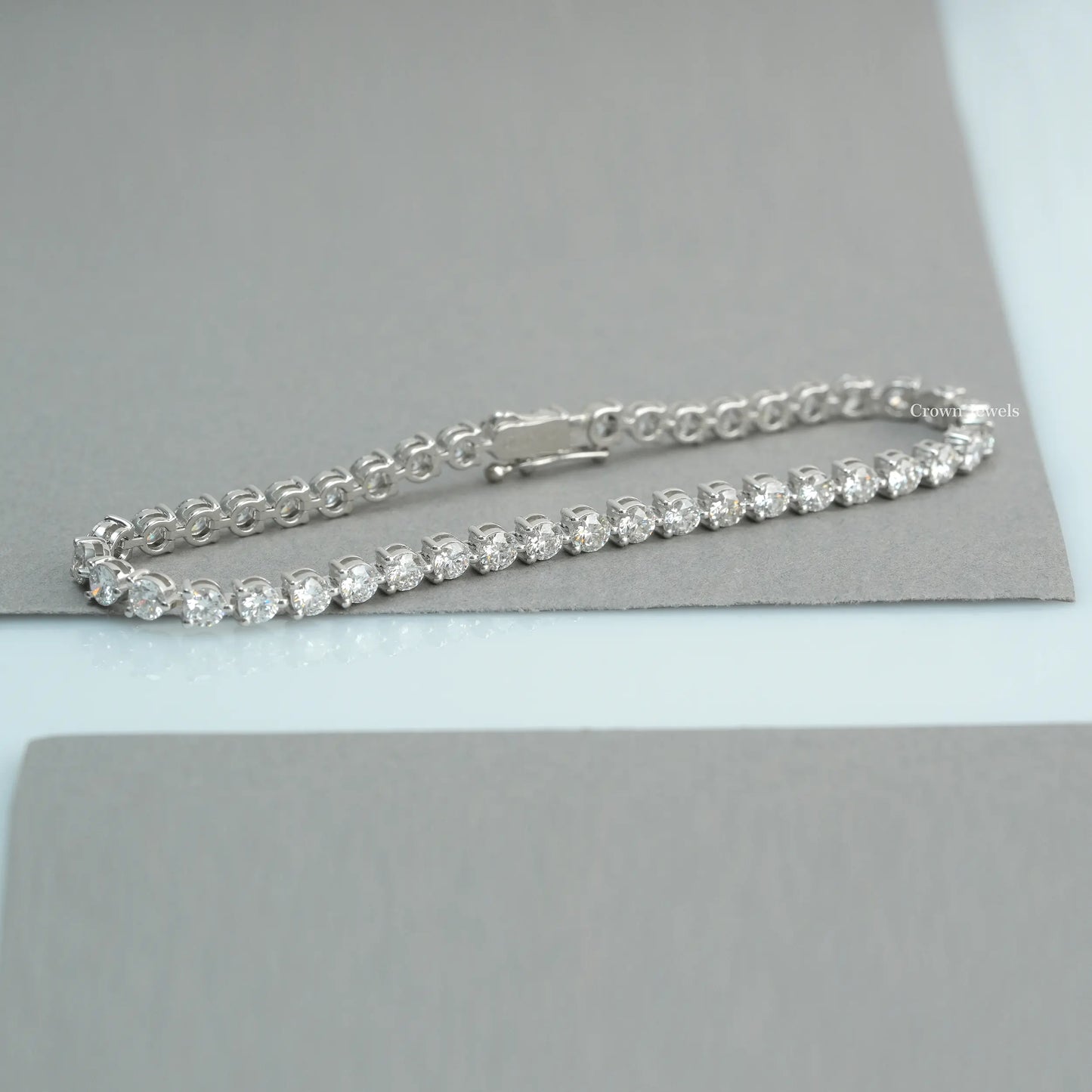 Round Diamond Tennis Bracelet