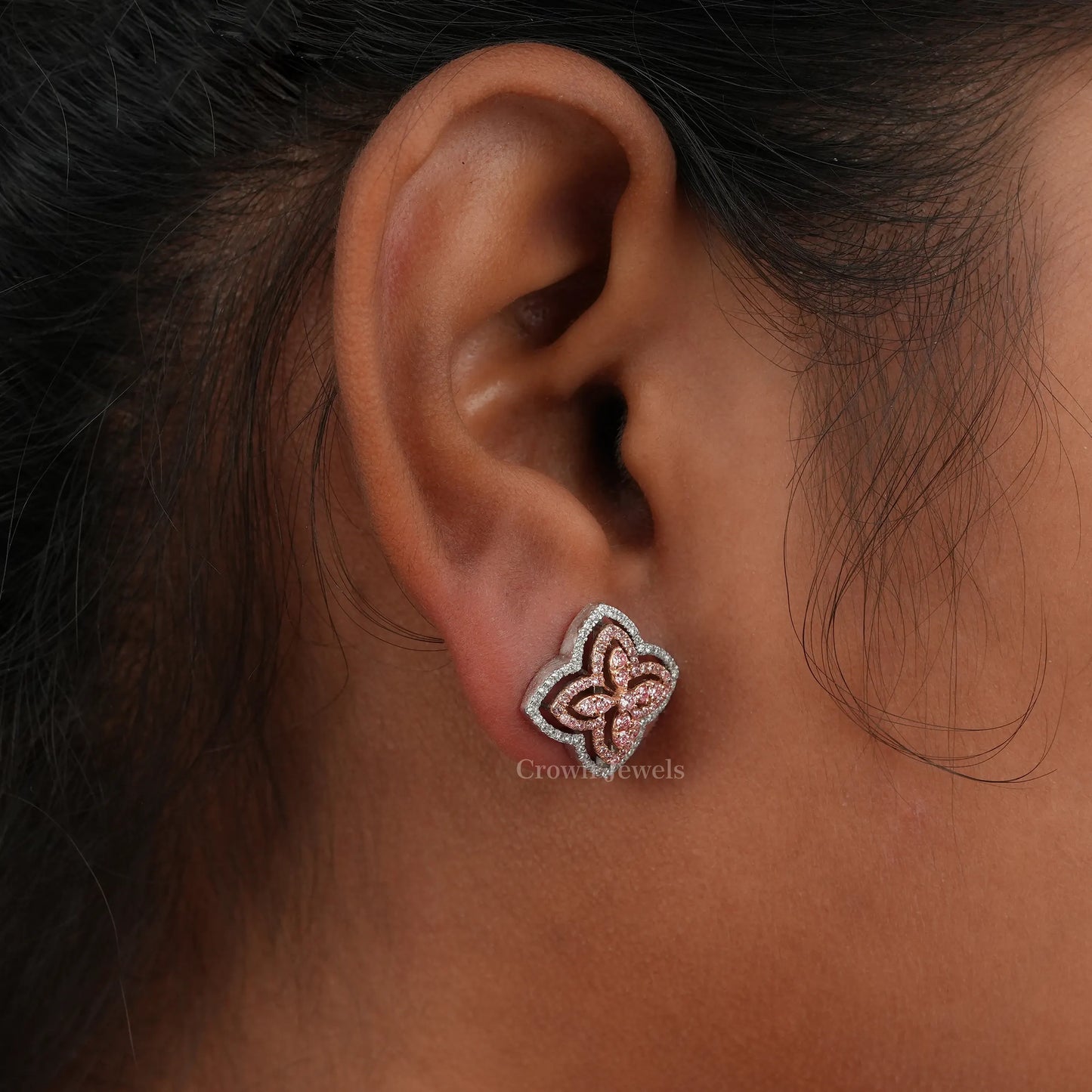 Round Cluster Diamond Stud Earrings