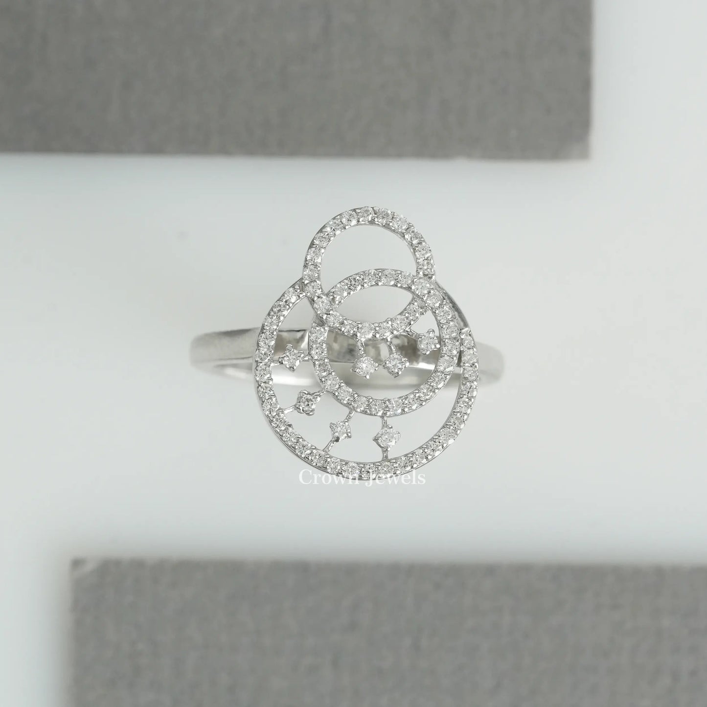 Round Cut Lab Grown Diamond Double Circle Ring