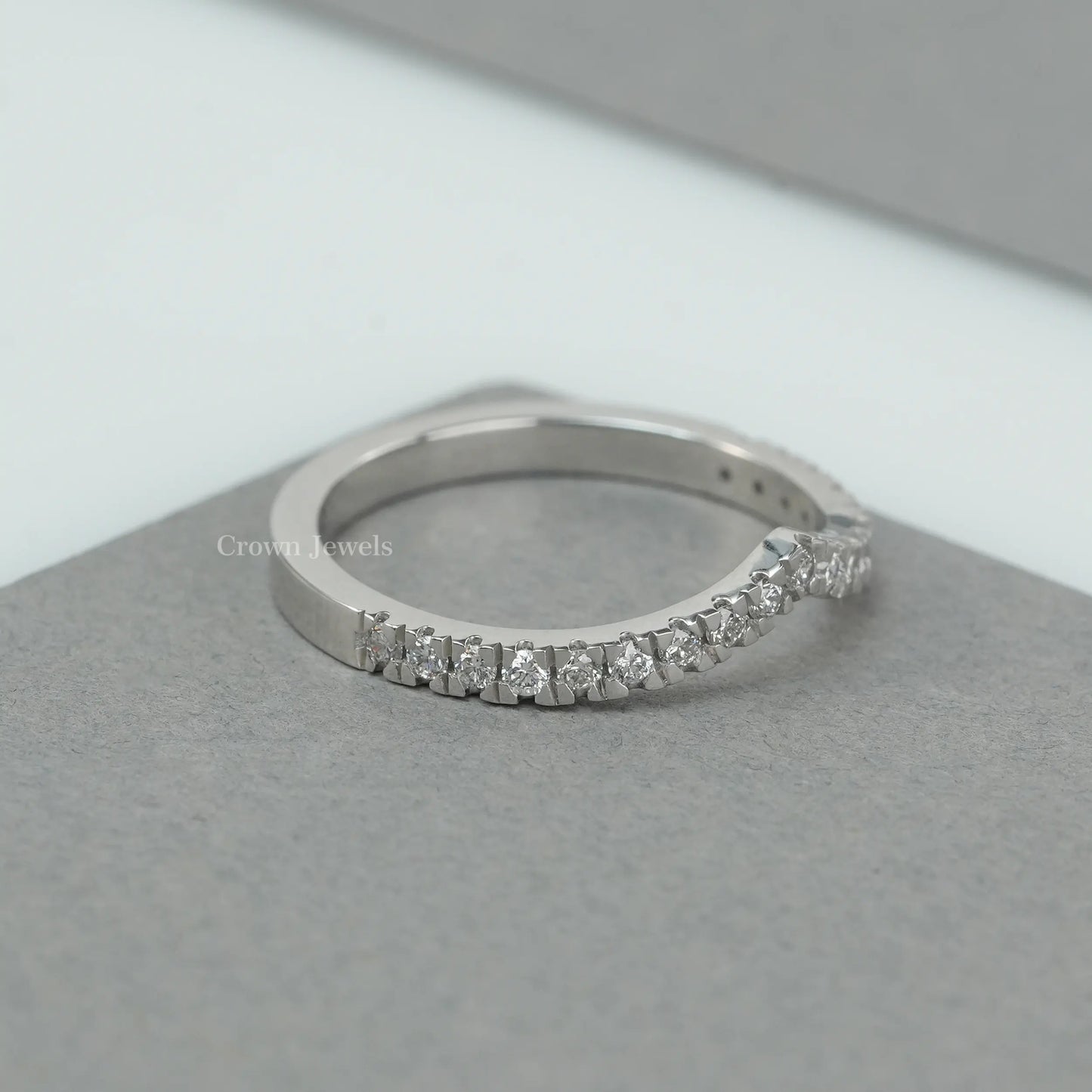 Round Diamond  Curved Wedding Band