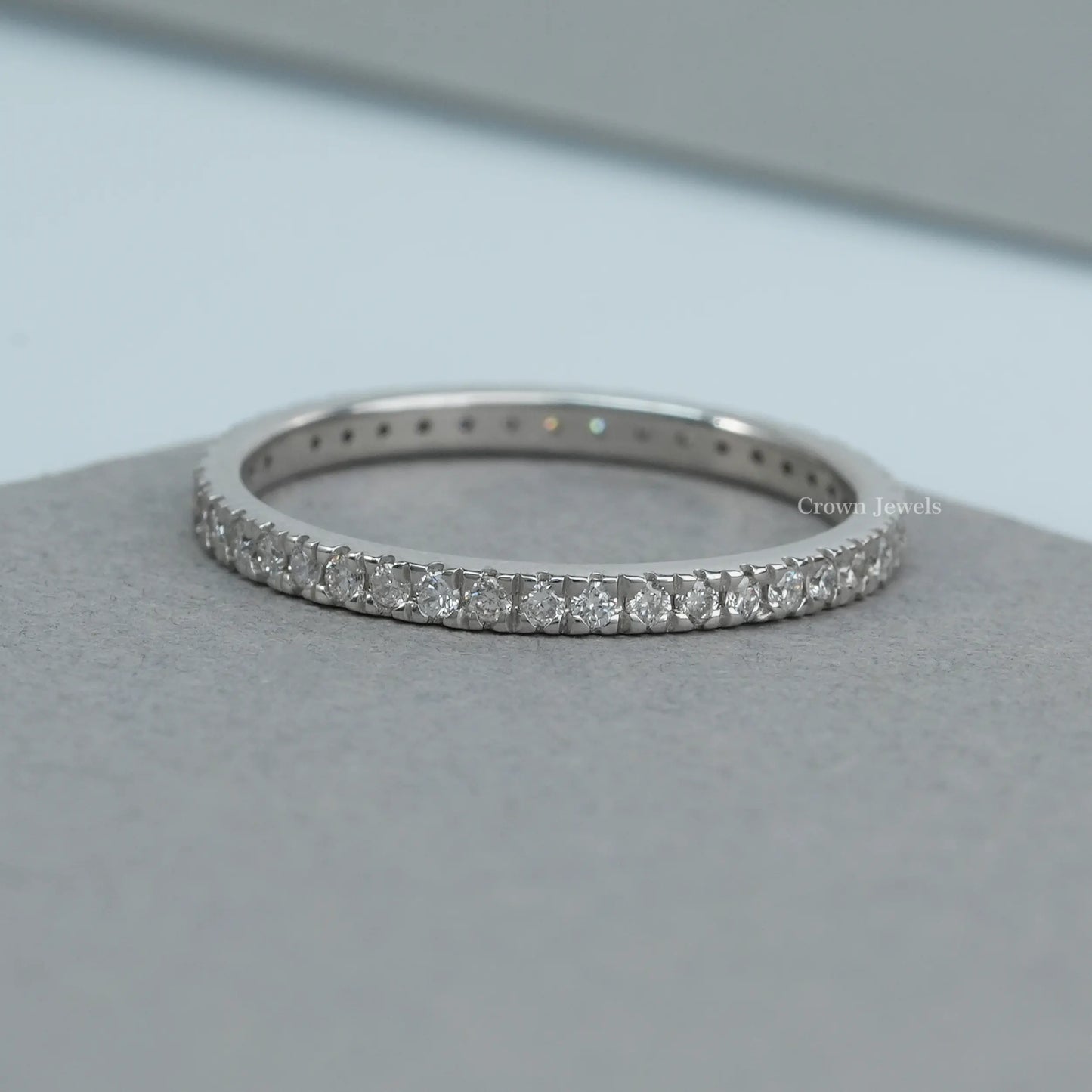 Round  Diamond  Eternity  Wedding Band