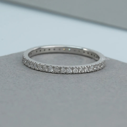 Round  Diamond  Eternity  Wedding Band