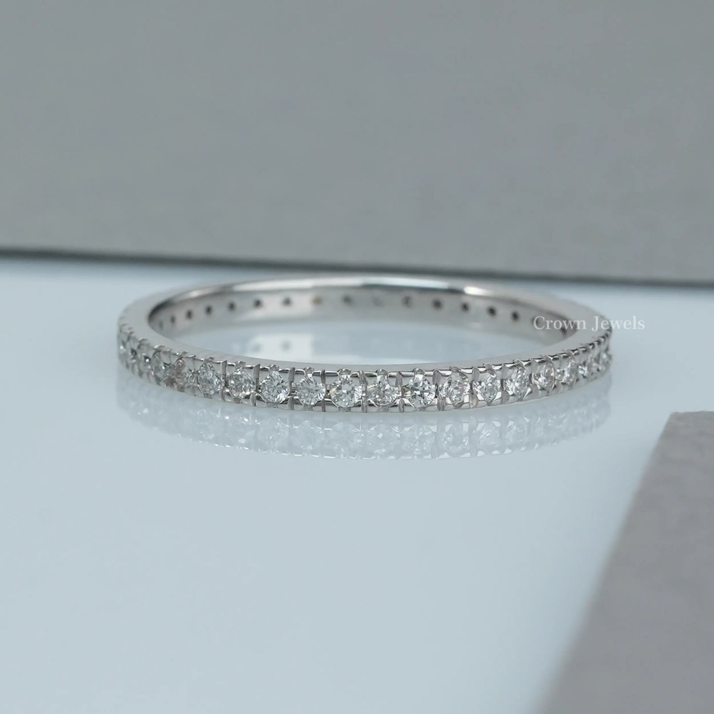 Round  Diamond  Eternity  Wedding Band