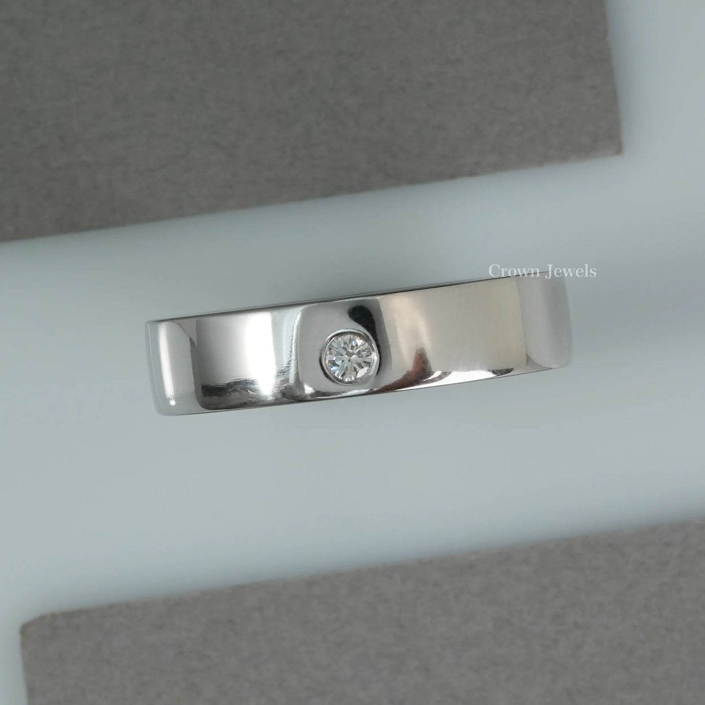 Single Diamond Solitaire Wedding Band For Men